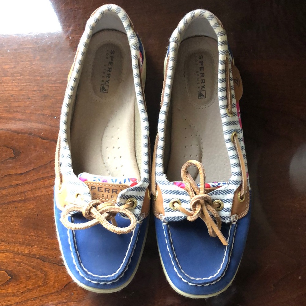 Sperry Top-Sider Blue Leather NEVER WORN but without tags. Excellent condition